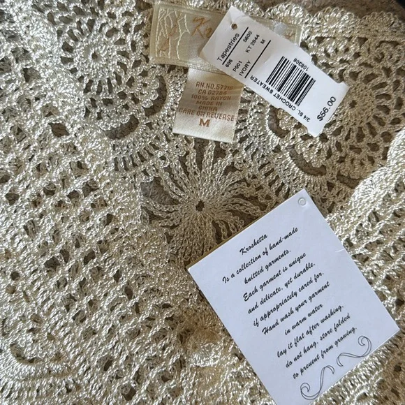 Crochet blouse new with tags - Picture 6 of 7